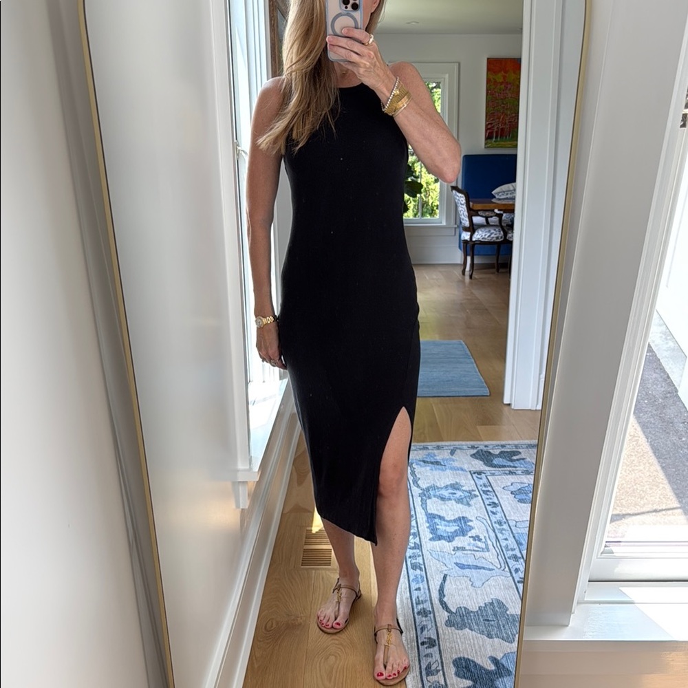 Everyday Black Sleeveless Dress